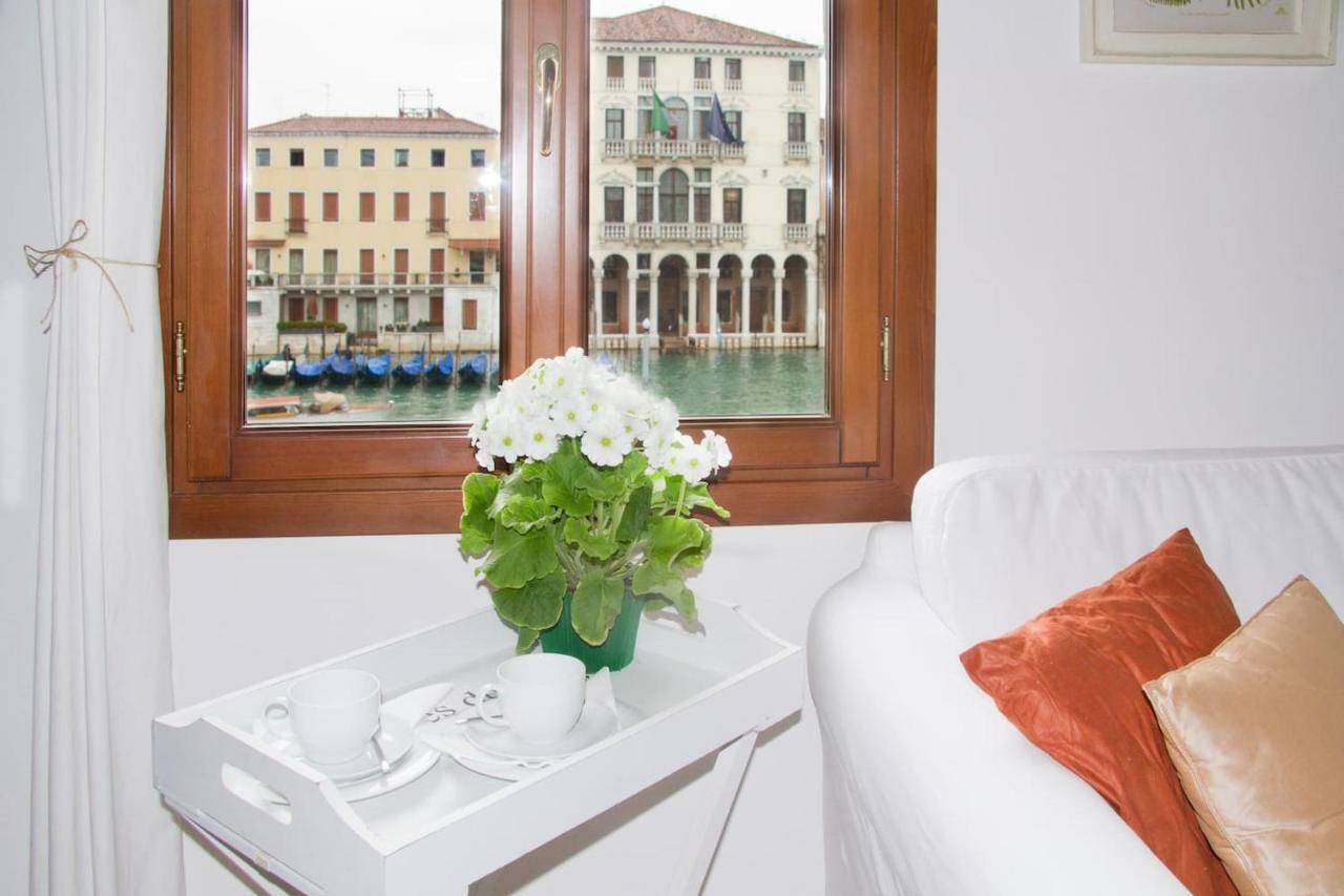 Loft Overlooking The Grand Canal Venedig Exterior foto